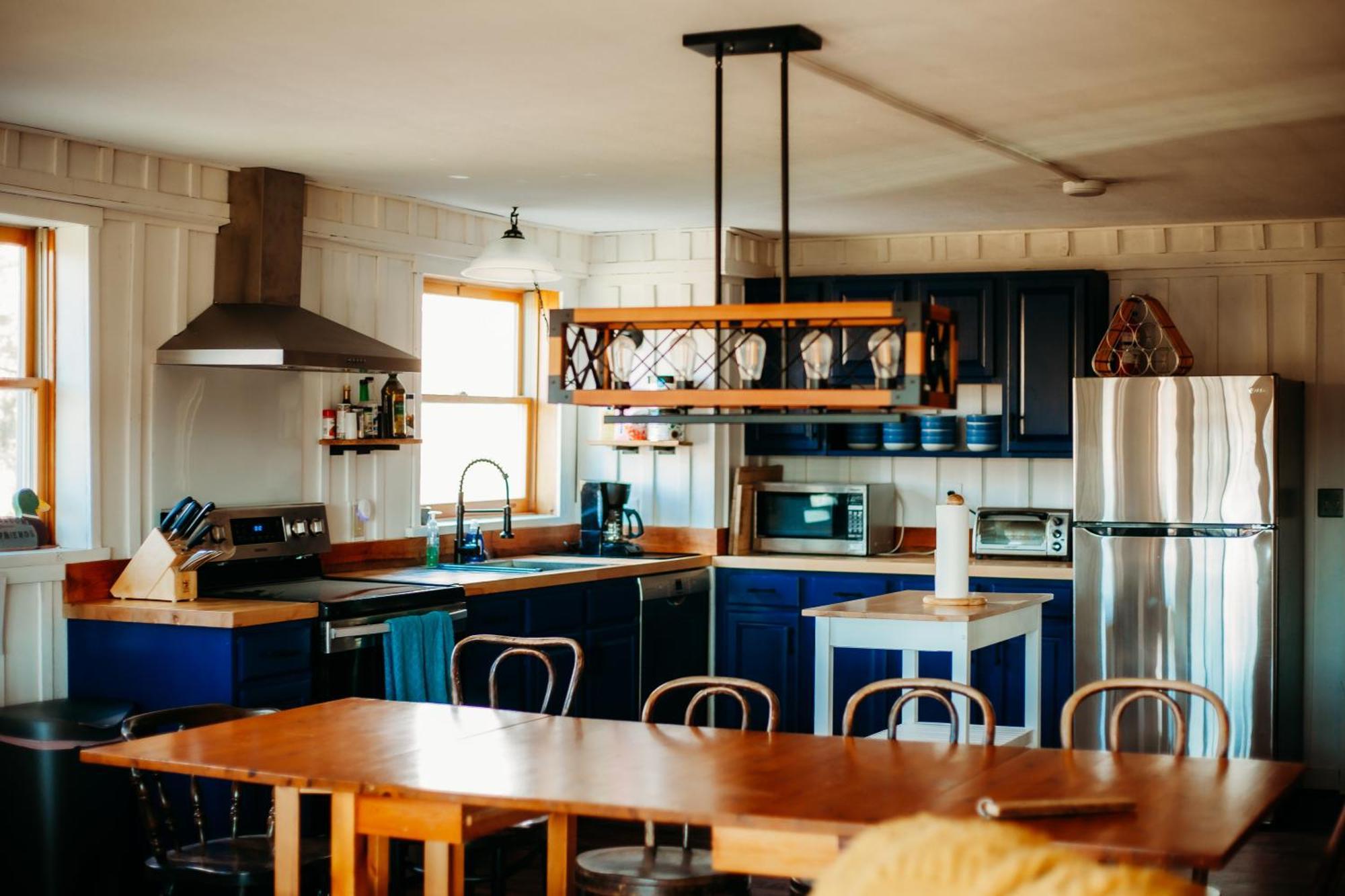 The Barn At Evermore: Riverfront Retreat W/Hot Tub Luray Eksteriør billede